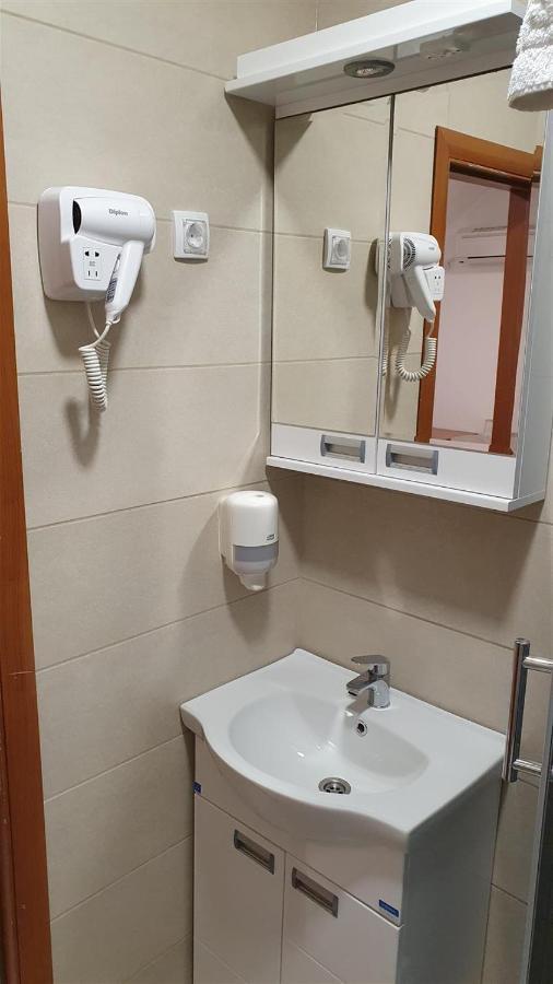 Rooms Gat Subotica Exterior foto